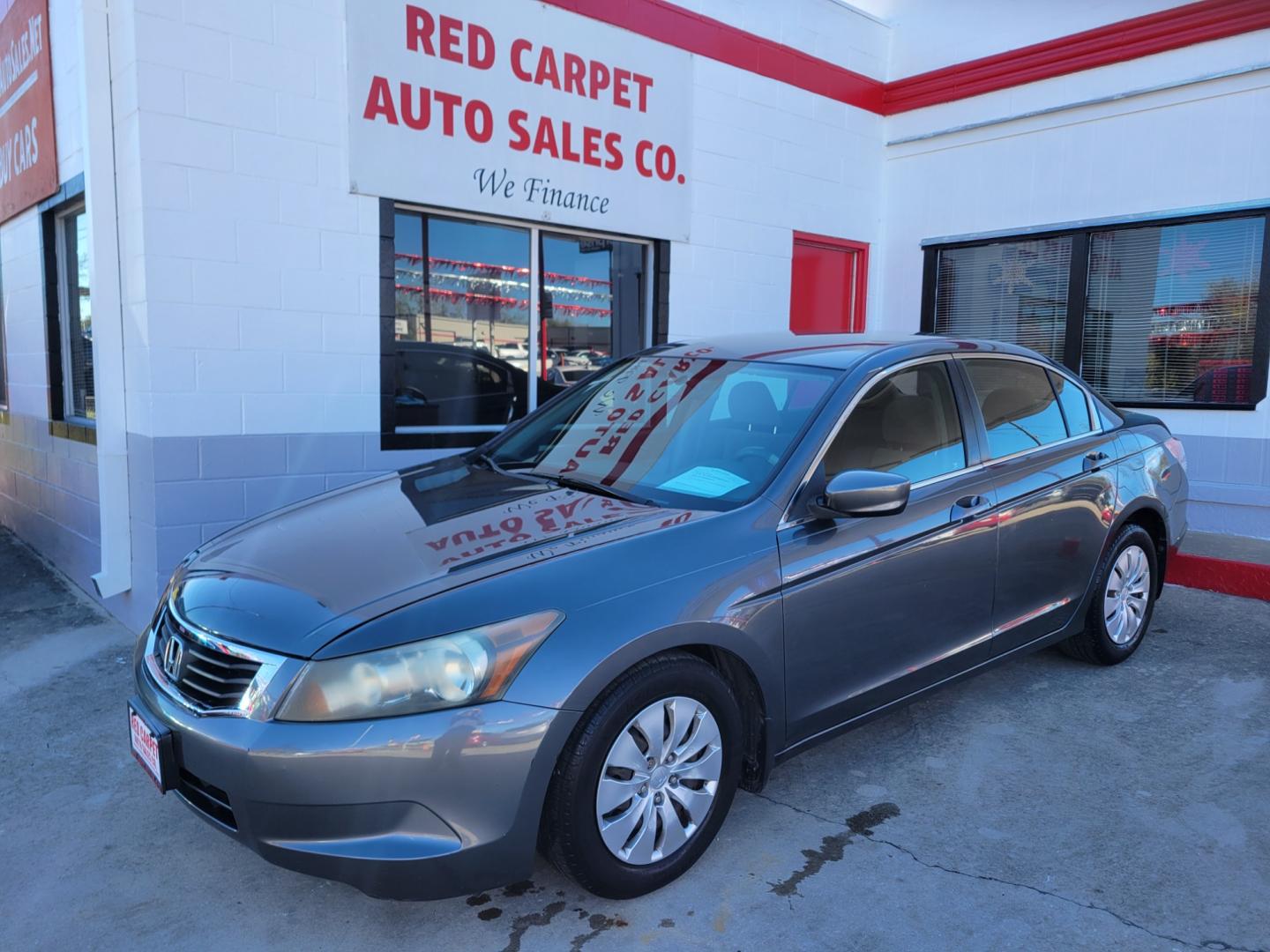 2010 GRAY Honda Accord (1HGCP2F35AA) with an 2.4L I4 F DOHC 16V engine, Automatic transmission, located at 503 West Court, Seguin, TX, 78155, (830) 379-3373, 29.568621, -97.969803 - Photo#0